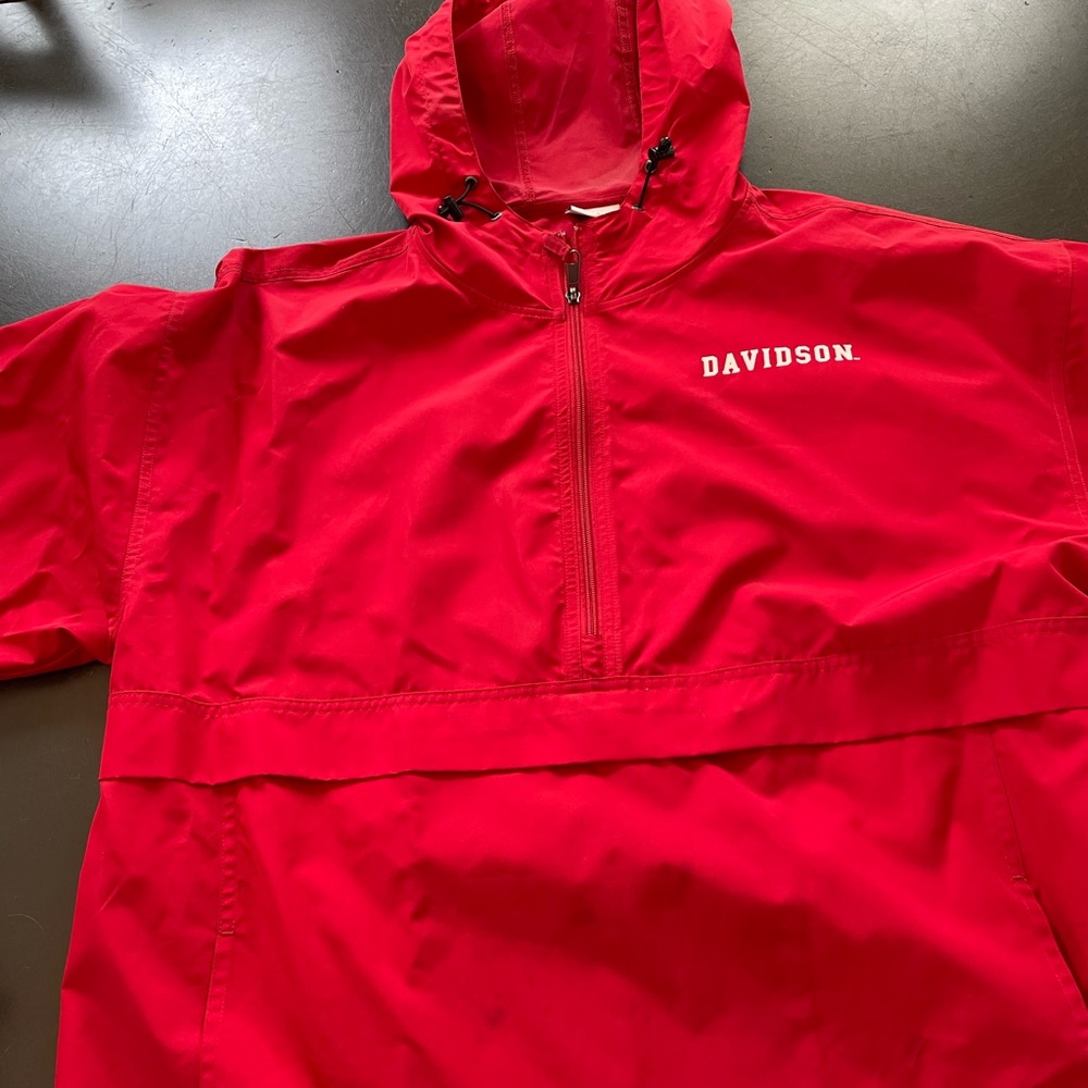 Davidson College XL hooded lightweight pullover jacket.